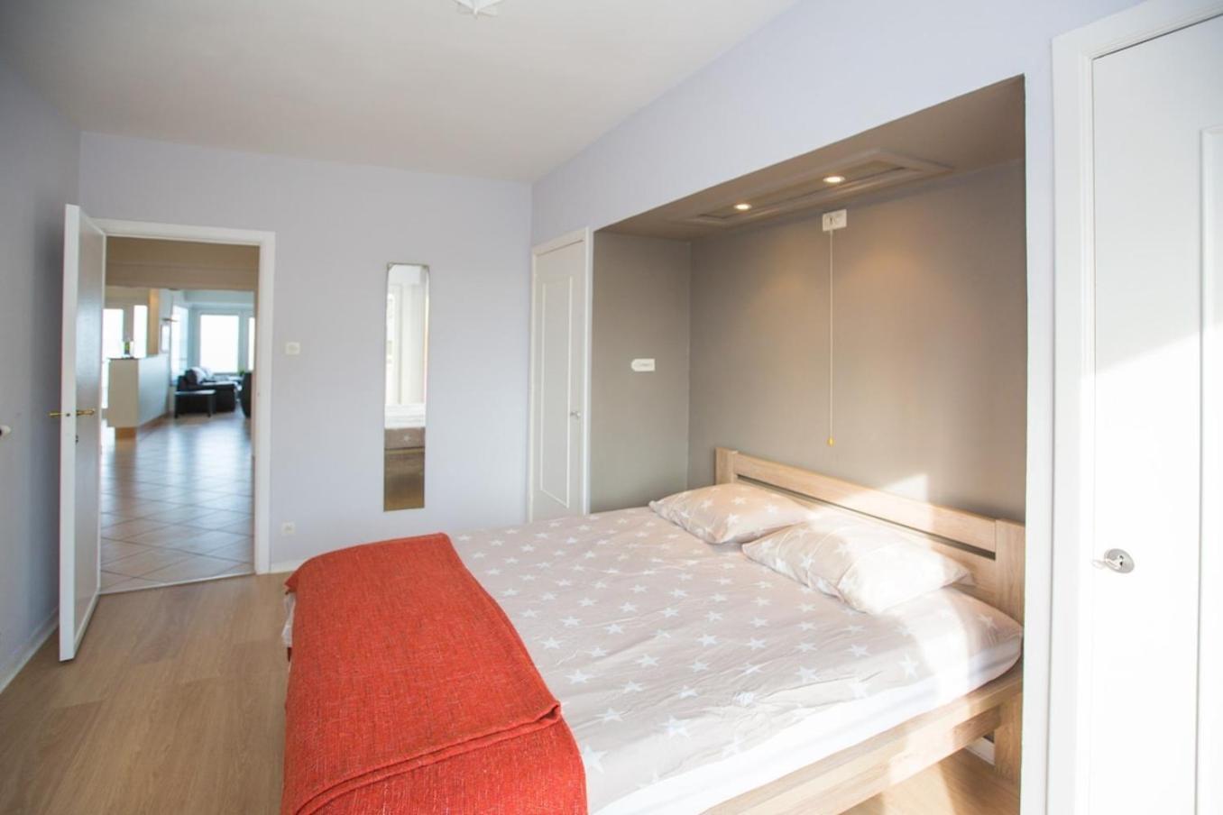 Bright Apartment With Sea View Oostende Ngoại thất bức ảnh